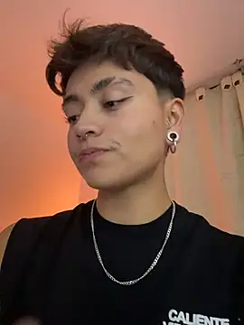 Snapshot of Chriss_gomez2 chatting on 01-17-26, 07:34 Chriss gomez2 online show from 01-17-26, 07:34