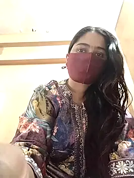 Magical Girl- online show from 03-08-25, 06:43