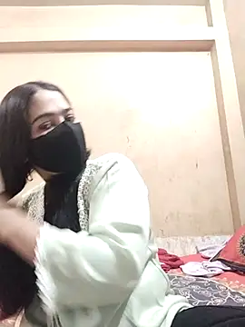 Magical Girl- online show from 12-21-25, 04:03