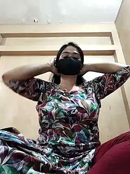 Magical Girl- online show from 10-27-25, 04:24