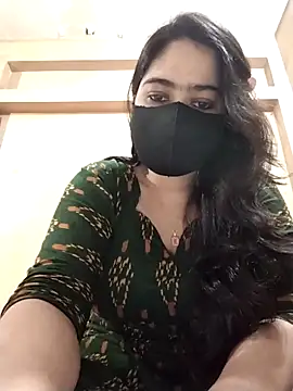 Magical Girl- online show from 12-15-25, 04:07