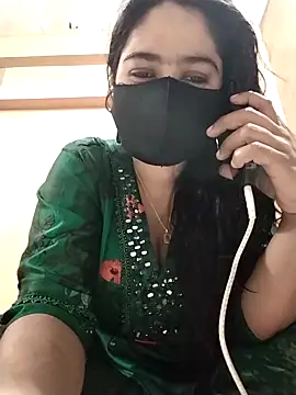 Magical Girl- online show from 11-03-25, 04:28