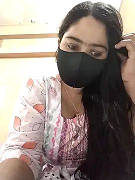 Magical Girl- online show from 10-25-25, 03:49