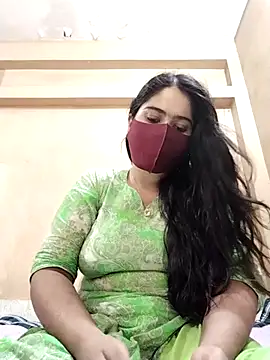 Magical Girl- online show from 10-23-25, 04:55