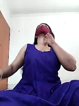 Magical Girl- online show from 03-24-26, 04:45