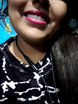 Love-Veronica online show from 02-05-26, 01:07