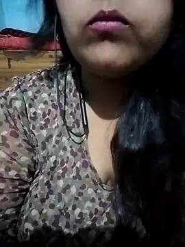 Love-Veronica online show from 04-26-26, 01:41
