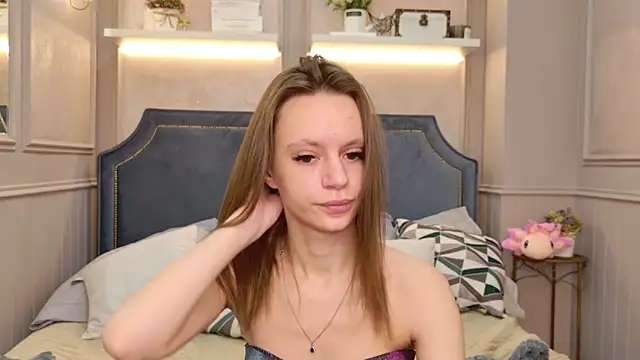 RebeccaMartons online show from 03-07-25, 08:44