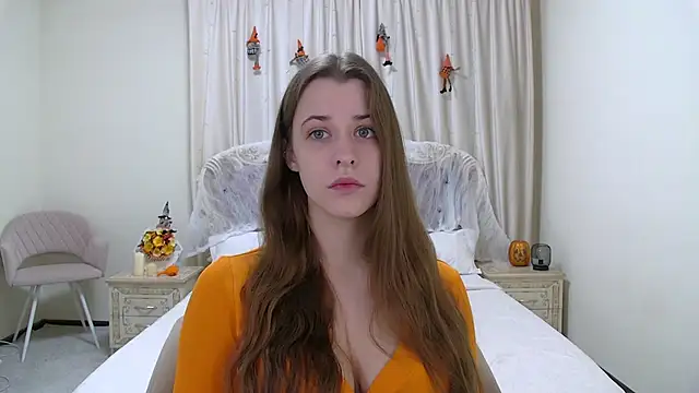 AgataAisitt online show from 10-25-25, 05:17