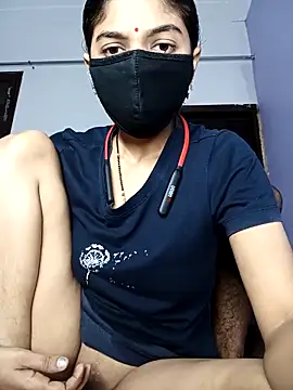 Snapshot of Amzing-Couple chatting on 10-08-25, 01:34 Amzing-Couple online show from 10-08-25, 01:34