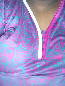 Sexy Radhikaa online show from 03-13-26, 12:59