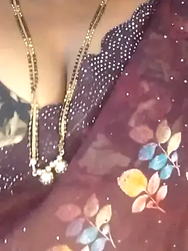 Sexy Radhikaa online show from 11-29-25, 01:39