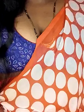 Snapshot of Sexy_Radhikaa chatting on 09-27-25, 04:57 Sexy Radhikaa online show from 09-27-25, 04:57