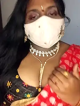 Snapshot of Sexy_Radhikaa chatting on 03-18-25, 04:18 Sexy Radhikaa online show from 03-18-25, 04:18
