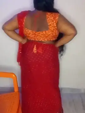 Snapshot of Sexy_Radhikaa chatting on 03-18-25, 05:33 Sexy Radhikaa online show from 03-18-25, 05:33