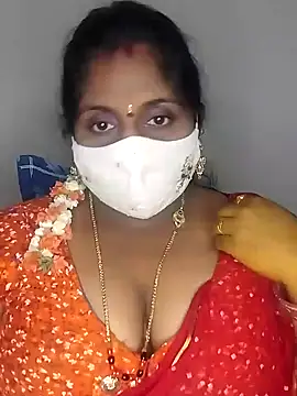 Snapshot of Sexy_Radhikaa chatting on 02-28-25, 07:48 Sexy Radhikaa online show from 02-28-25, 07:48
