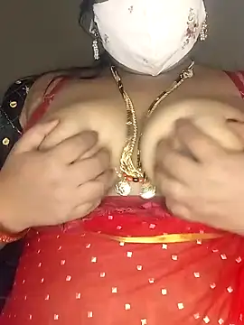 Snapshot of Sexy_Radhikaa chatting on 02-08-25, 01:22 Sexy Radhikaa online show from 02-08-25, 01:22