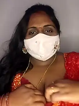 Snapshot of Sexy_Radhikaa chatting on 02-10-25, 02:26 Sexy Radhikaa online show from 02-10-25, 02:26