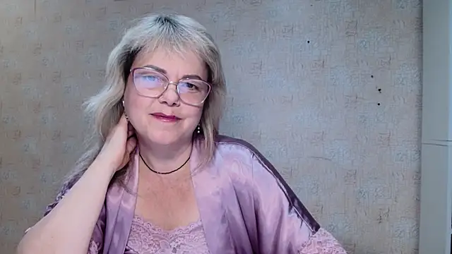 sweetsunset11 online show from 09-27-25, 03:07