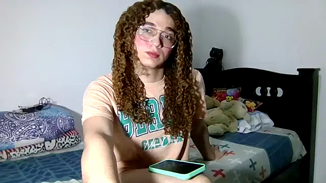 Snapshot of CELESSTESeductora chatting on 02-28-25, 03:48 CELESSTESeductora online show from 02-28-25, 03:48