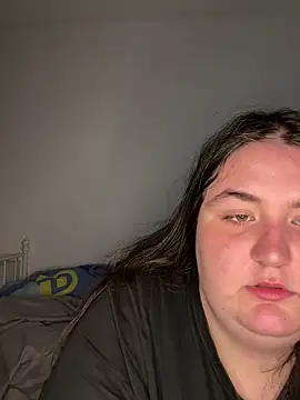 hotiee online show from 04-13-26, 05:17