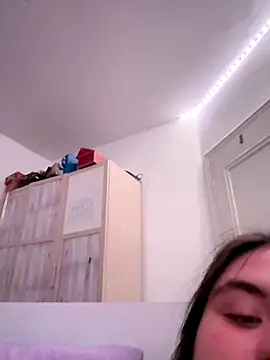 hotiee online show from 12-04-24, 03:42