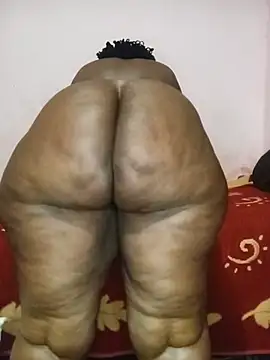 Snapshot of Sweetblackassxxx505 chatting on 06-14-26, 05:03 Sweetblackassxxx505 online show from 06-14-26, 05:03