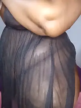 Snapshot of Sweetblackassxxx505 chatting on 03-09-25, 03:05 Sweetblackassxxx505 online show from 03-09-25, 03:05