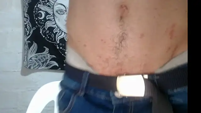 Snapshot of tayler_punk_noise chatting on 01-13-25, 12:41 tayler punk noise online show from 01-13-25, 12:41