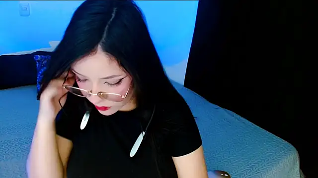 DollCam   online show from 10-16-25, 01:36