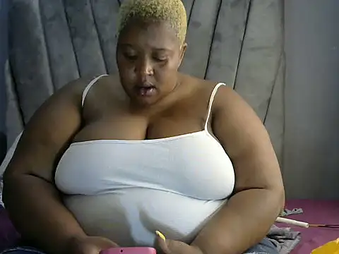 Fatnastyass44 online show from 11-08-25, 09:46