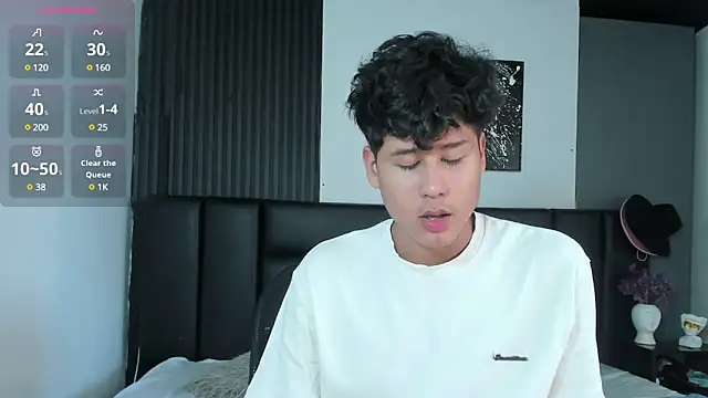 Snapshot of RaidenBoy1 chatting on 01-20-25, 08:07 RaidenBoy1 online show from 01-20-25, 08:07