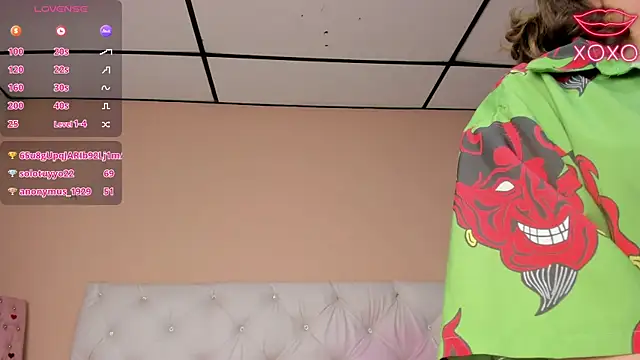 Snapshot of mariie_tayy chatting on 03-11-25, 11:26 mariie tayy online show from 03-11-25, 11:26