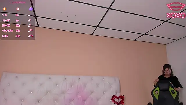 Snapshot of mariie_tayy chatting on 03-10-25, 08:01 mariie tayy online show from 03-10-25, 08:01