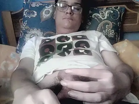 Snapshot of fandelosculos123 chatting on 04-07-26, 03:03 fandelosculos123 online show from 04-07-26, 03:03