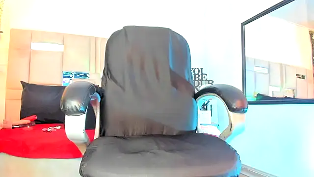 natacha  black  online show from 02-20-25, 11:10