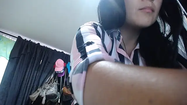 princehermosa44 online show from 10-10-25, 09:48