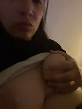 xBubblyBarbiexx online show from 10-25-25, 03:06