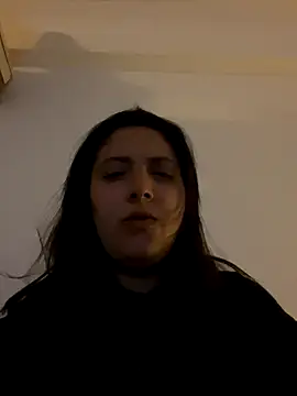 xBubblyBarbiexx online show from 10-29-25, 03:05