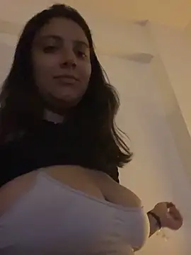 xBubblyBarbiexx online show from 11-04-25, 03:10