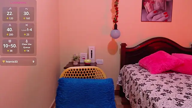 Snapshot of sara_florez1 chatting on 03-21-25, 02:18 sara florez1 online show from 03-21-25, 02:18