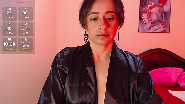 Snapshot of sara_florez1 chatting on 03-12-25, 10:37 sara florez1 online show from 03-12-25, 10:37
