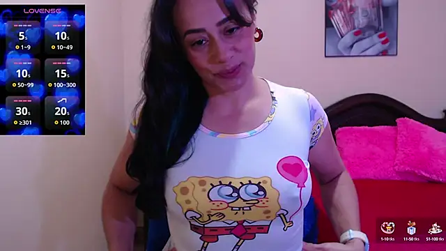 Snapshot of sara_florez1 chatting on 09-10-25, 11:31 sara florez1 online show from 09-10-25, 11:31