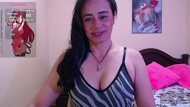 Snapshot of sara_florez1 chatting on 09-15-25, 11:10 sara florez1 online show from 09-15-25, 11:10