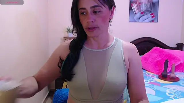 sara florez1 online show from 11-04-25, 11:03