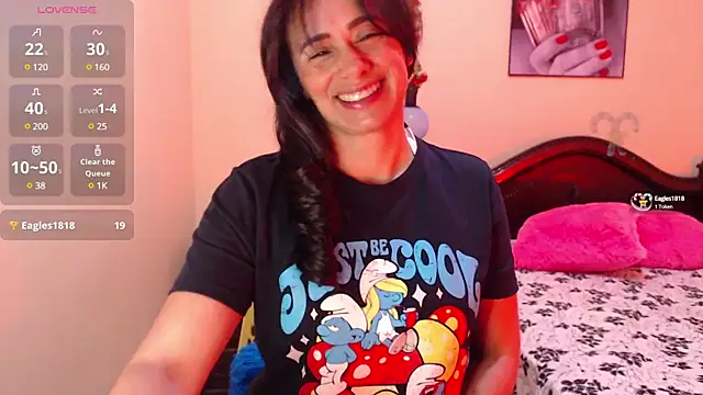 Snapshot of sara_florez1 chatting on 03-05-25, 11:06 sara florez1 online show from 03-05-25, 11:06
