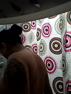 Naomy veracruz  online show from 12-04-25, 10:03