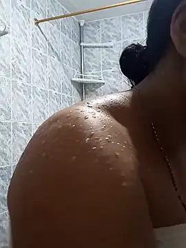 Naomy veracruz  online show from 11-24-25, 11:10