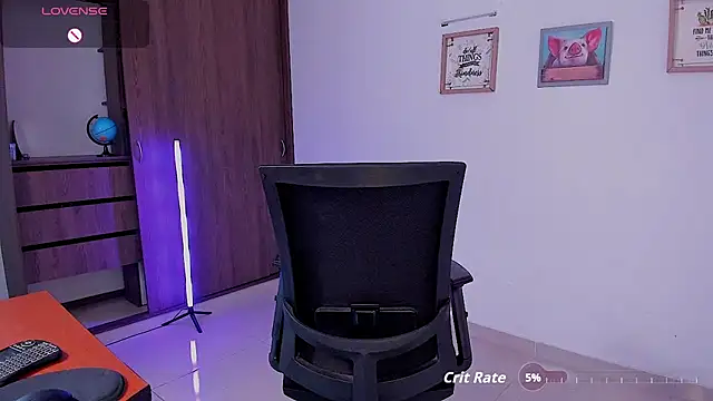 khris boobs online show from 12-18-25, 09:29