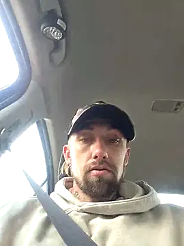 Snapshot of Fuckboy4public chatting on 03-14-26, 07:09 Fuckboy4public online show from 03-14-26, 07:09